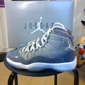🏀 Nike Air Jordan 11 retro (gs) size 5y cool gray🔥